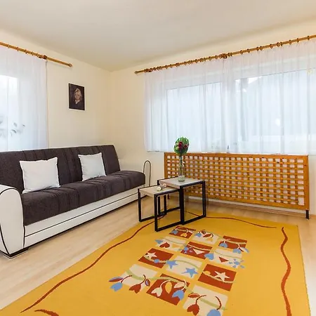 Ferienwohnung Matthias Reindl Apartamento Längenfeld